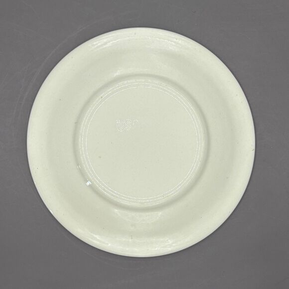 Vintage Currier & Ives Blue and White Teacups with Saucers Set of 4 Royal China - Picture 3 of 5